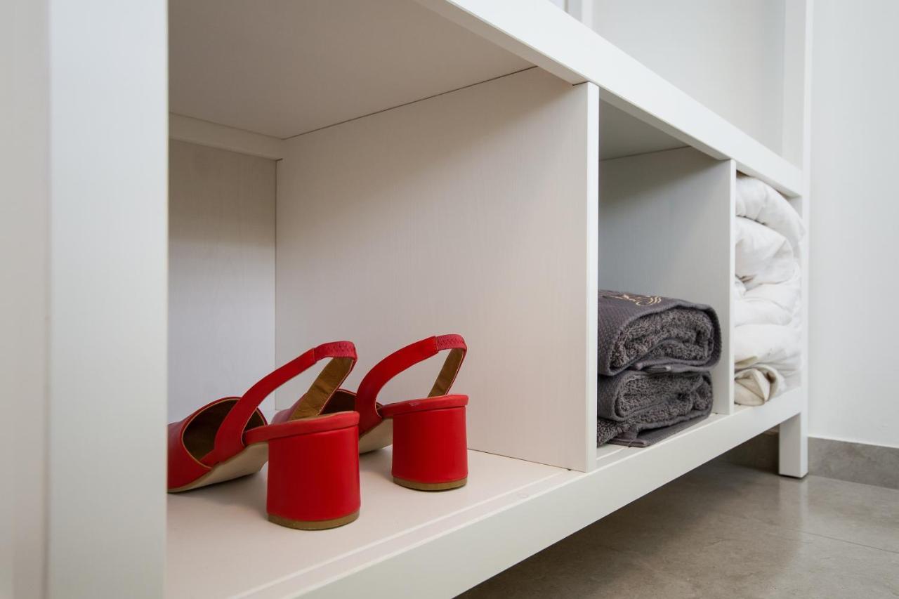 Maorissimo Boutique Apartment Akko Bagian luar foto